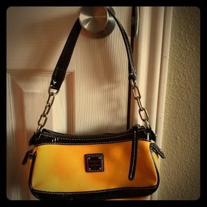 Dooney & Bourke Purse